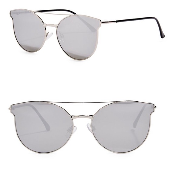 Topshop Accessories - NWT Topshop Sunglasses